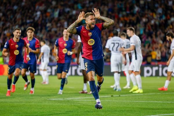 西甲第11轮:巴塞罗那3-1力克埃尔切,蓝红军团升至积分榜第二